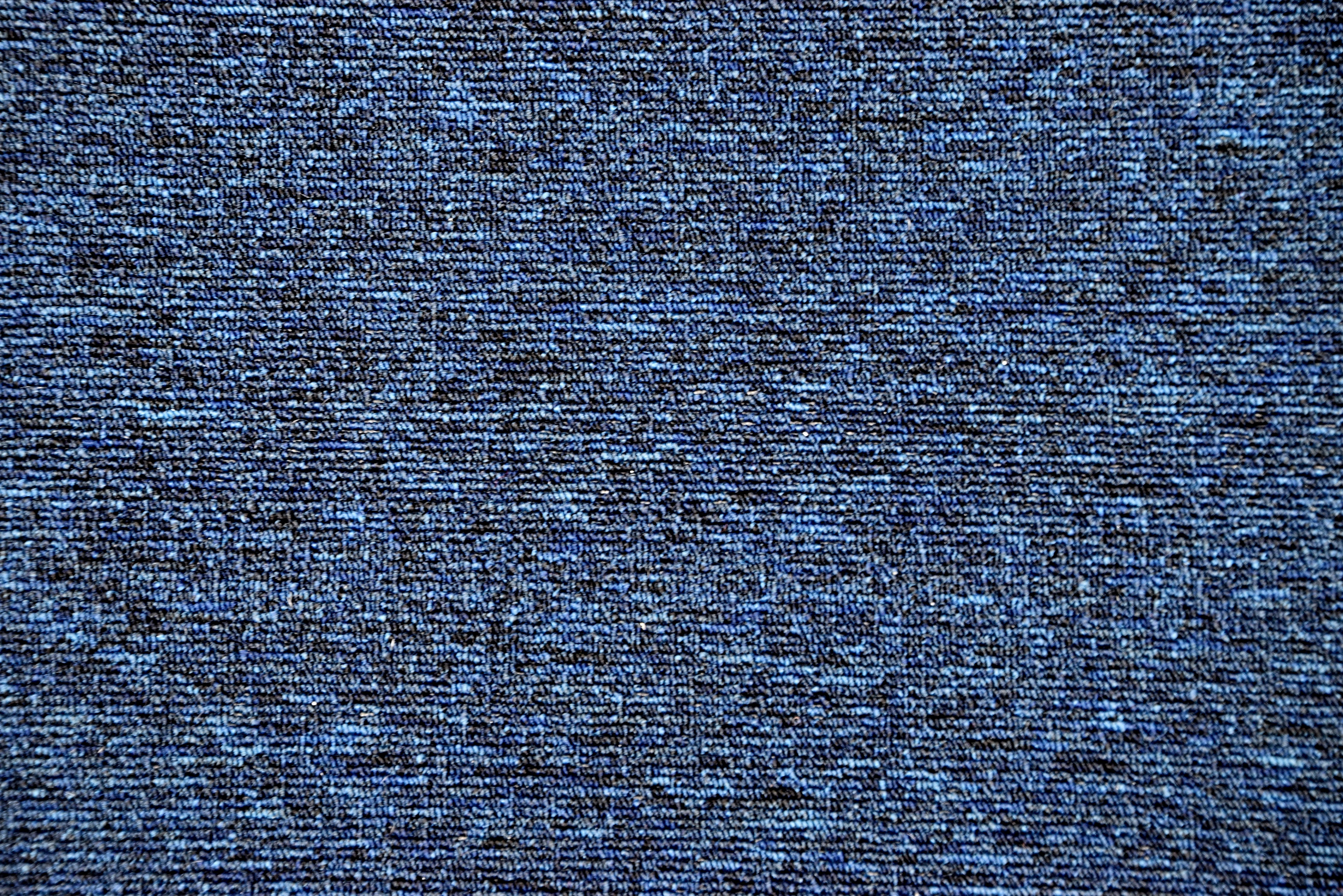 Koberec metráž Mammut 8039 modrý navy - S obšitím cm 