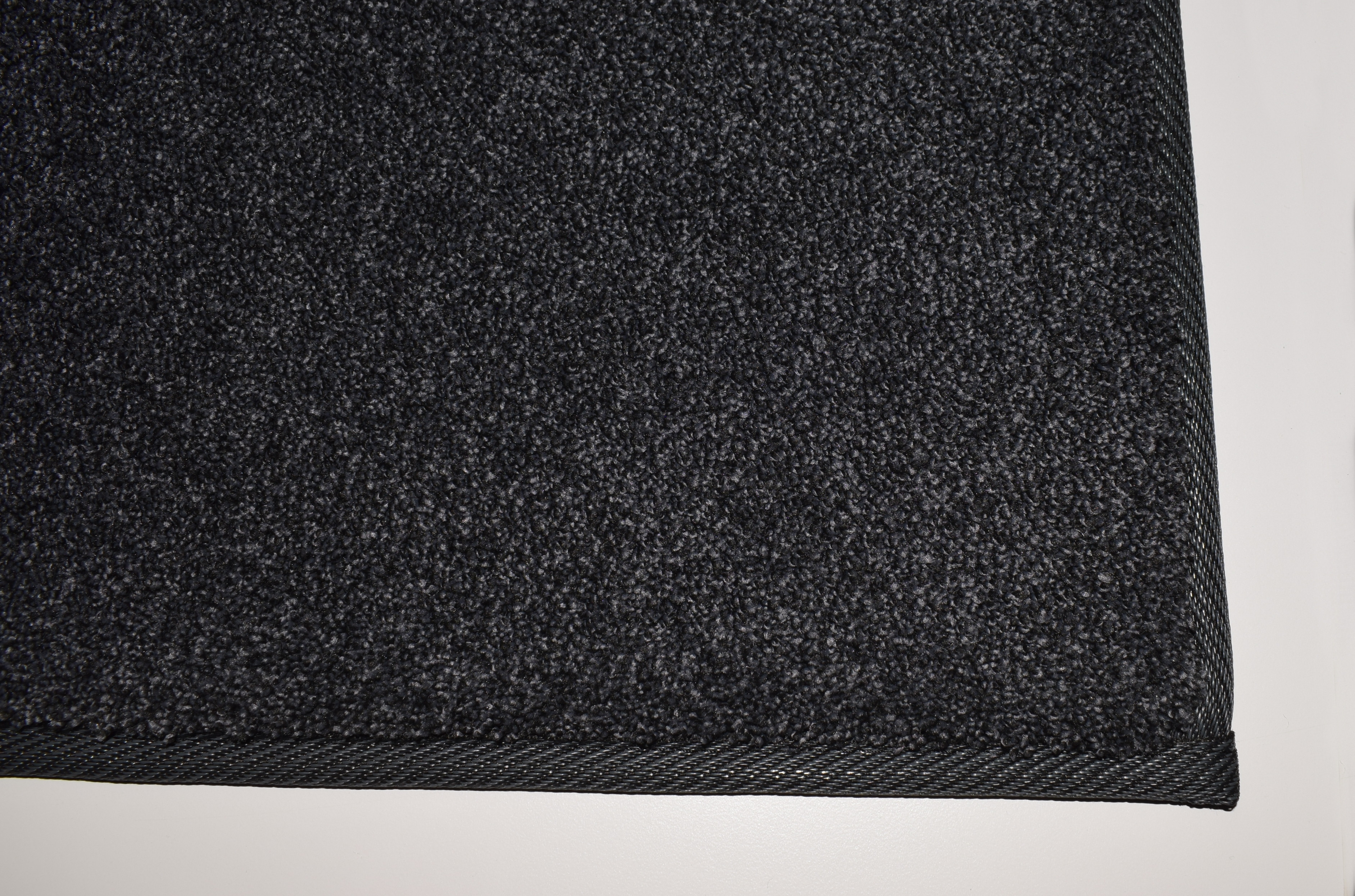 Kusový koberec Supersoft 800 čierny - 140x200 cm Tapibel 